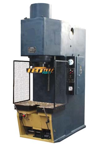 П6334 Фото гідравлічного пресса одностоечного